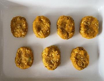 かぼちゃバーグとチキンの豆乳チャウダー作り方３